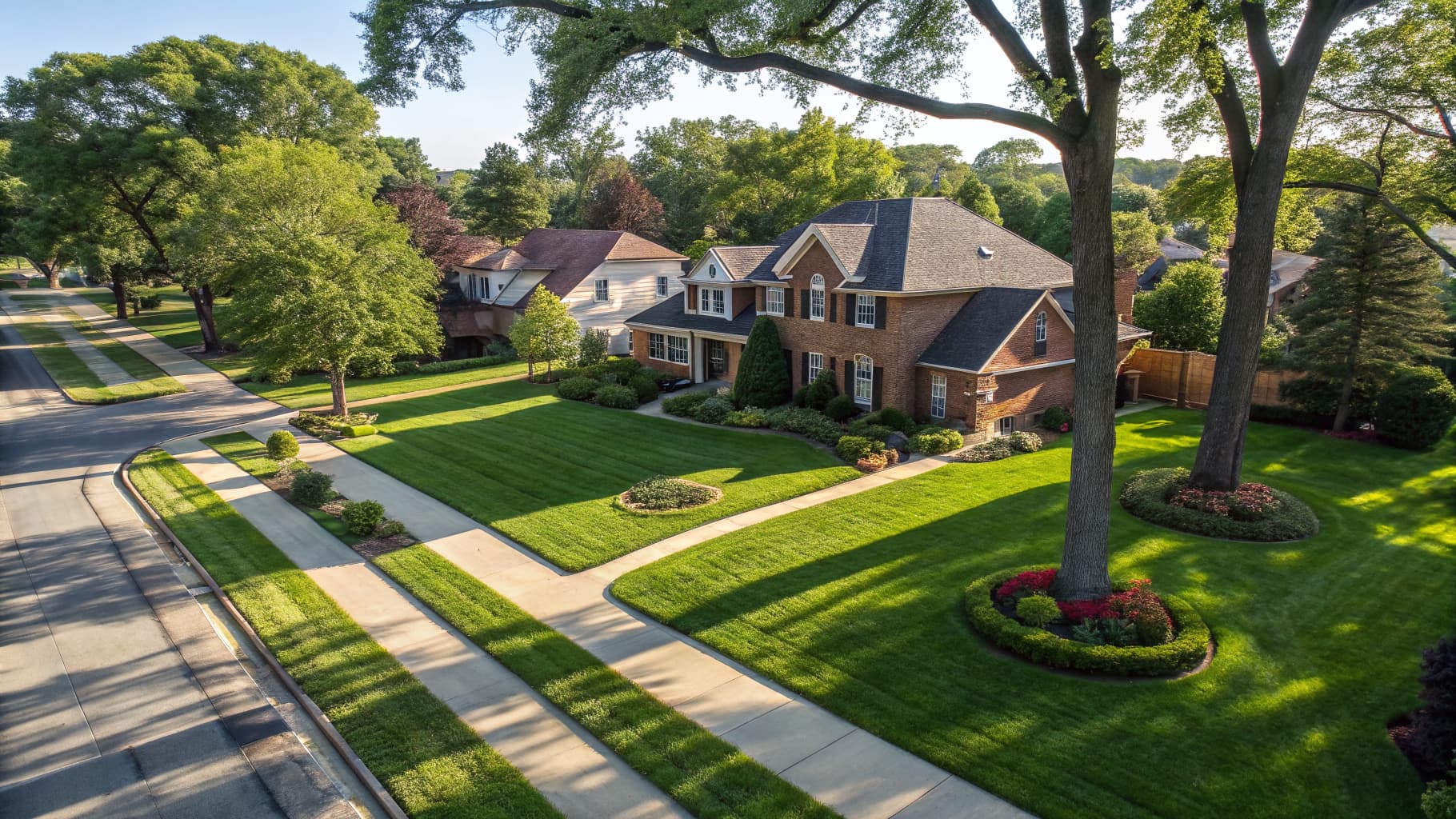 Beautiful Chicago landscaping aerial view